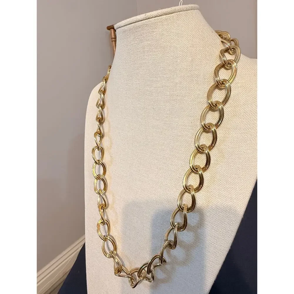 Vintage Gold Tone Oval Link Chain Necklace 30”